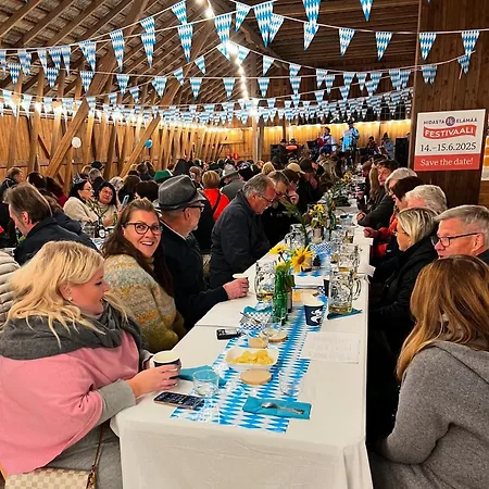 Hotel Vinhan Kirjakauppa 4*