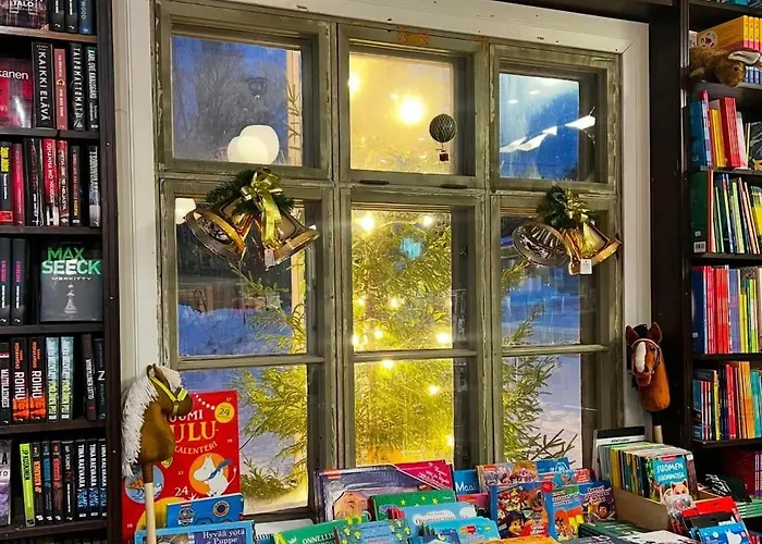 Vinhan Kirjakauppa Hotel